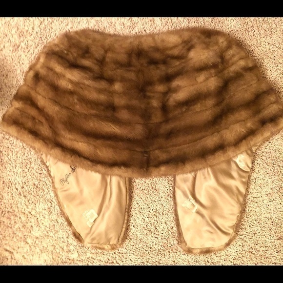Genuine Mink Stole Pockets Shrug Newly Updated Socialite Chic Luxury Glam - Picture 11 of 15